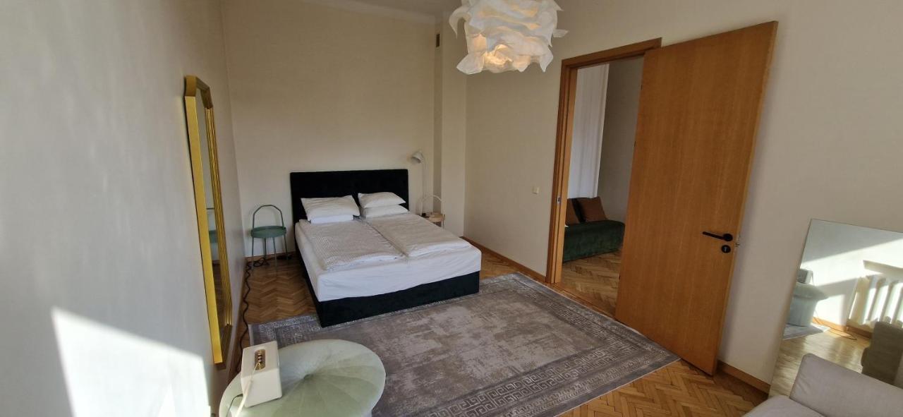 Tyzen39&38 Luxury Apartment Wilna Exterior foto